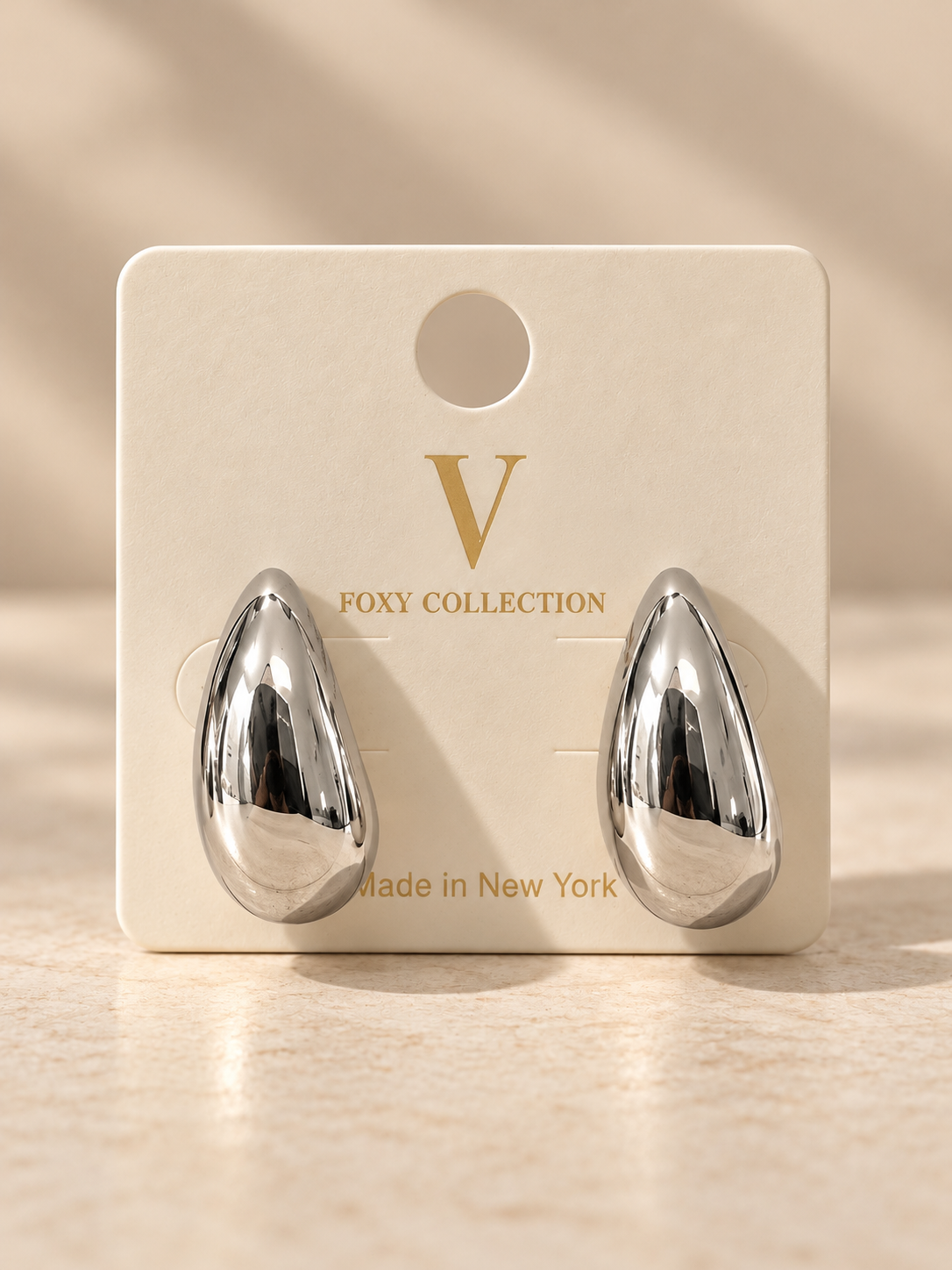 The Luxe Drop Earring