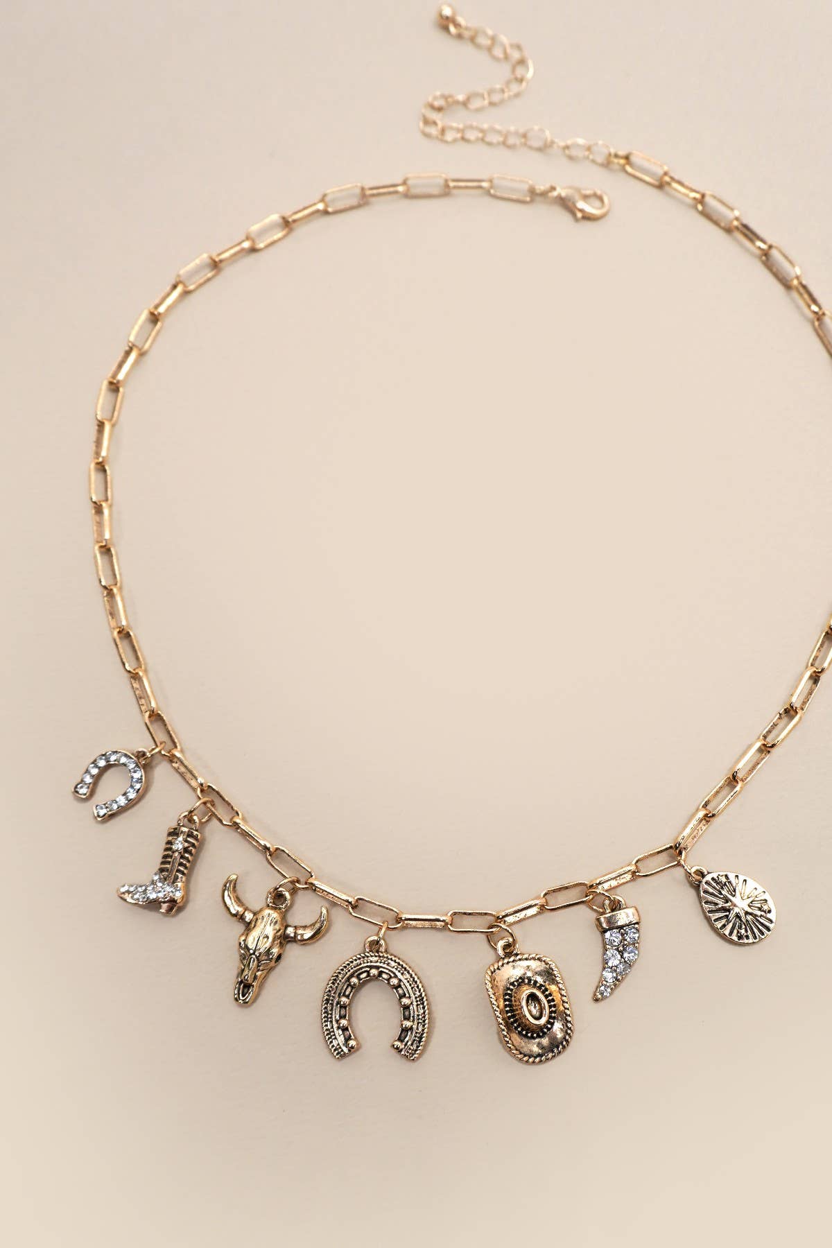 CHARM NECKLACE-WESTERN