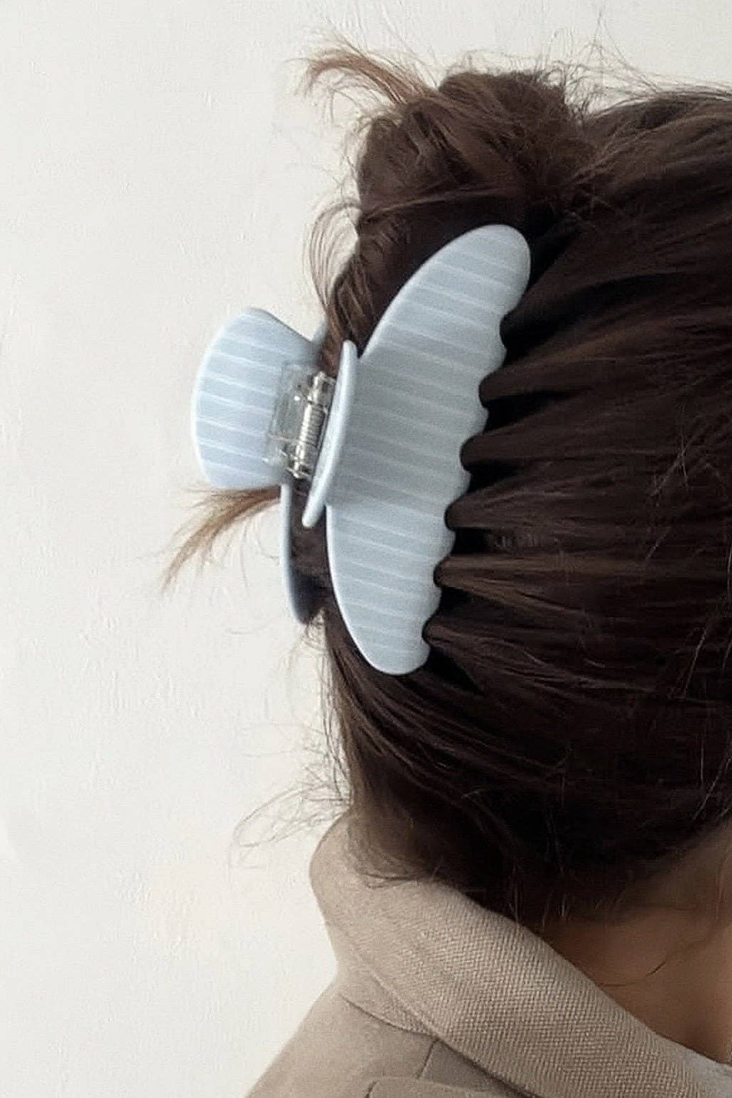 JUMBO STRIPE PLAID OVAL HAIR CLAW CLIP