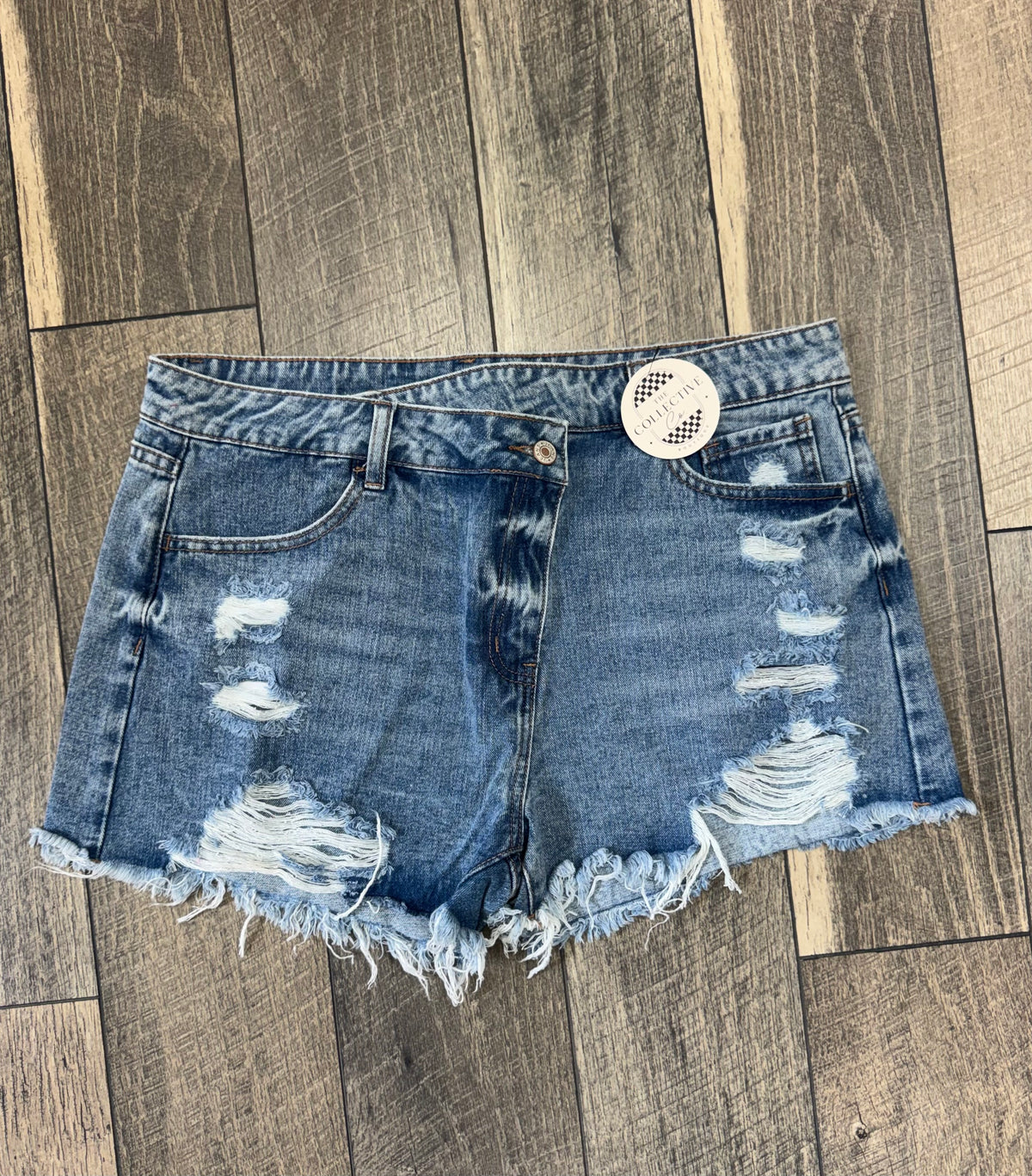 Cross Over Distressed Shorts