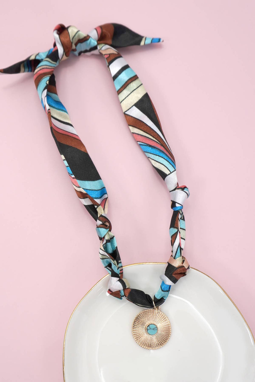 HANDMADE SCARF NECKLACE