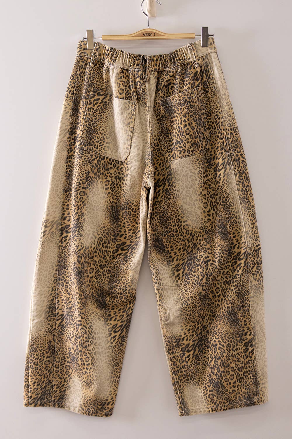 Wild Side Barrel Jeans